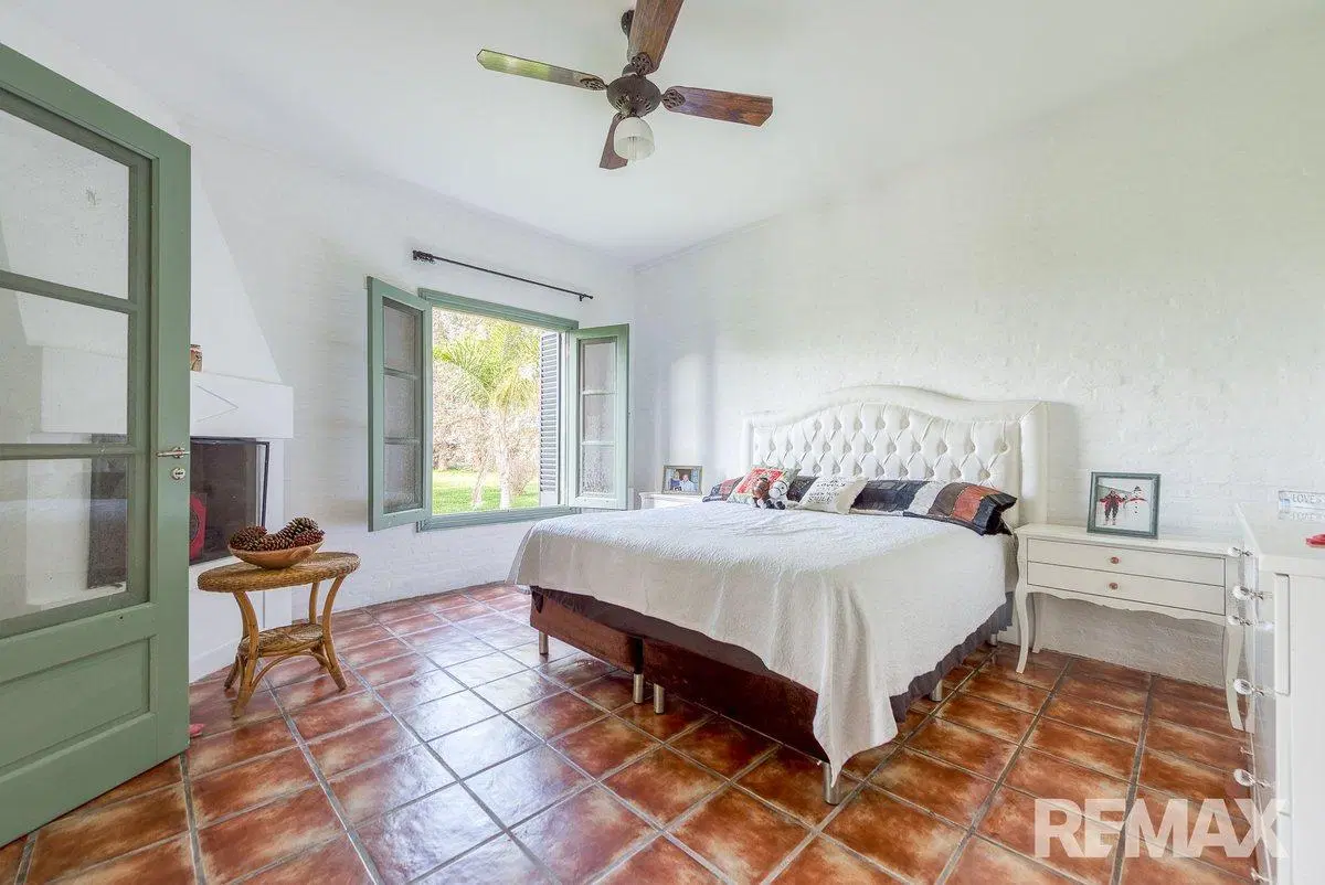 VENTA CASA AMOBLADA 2 LOTES HARAS EL MALACATE 3