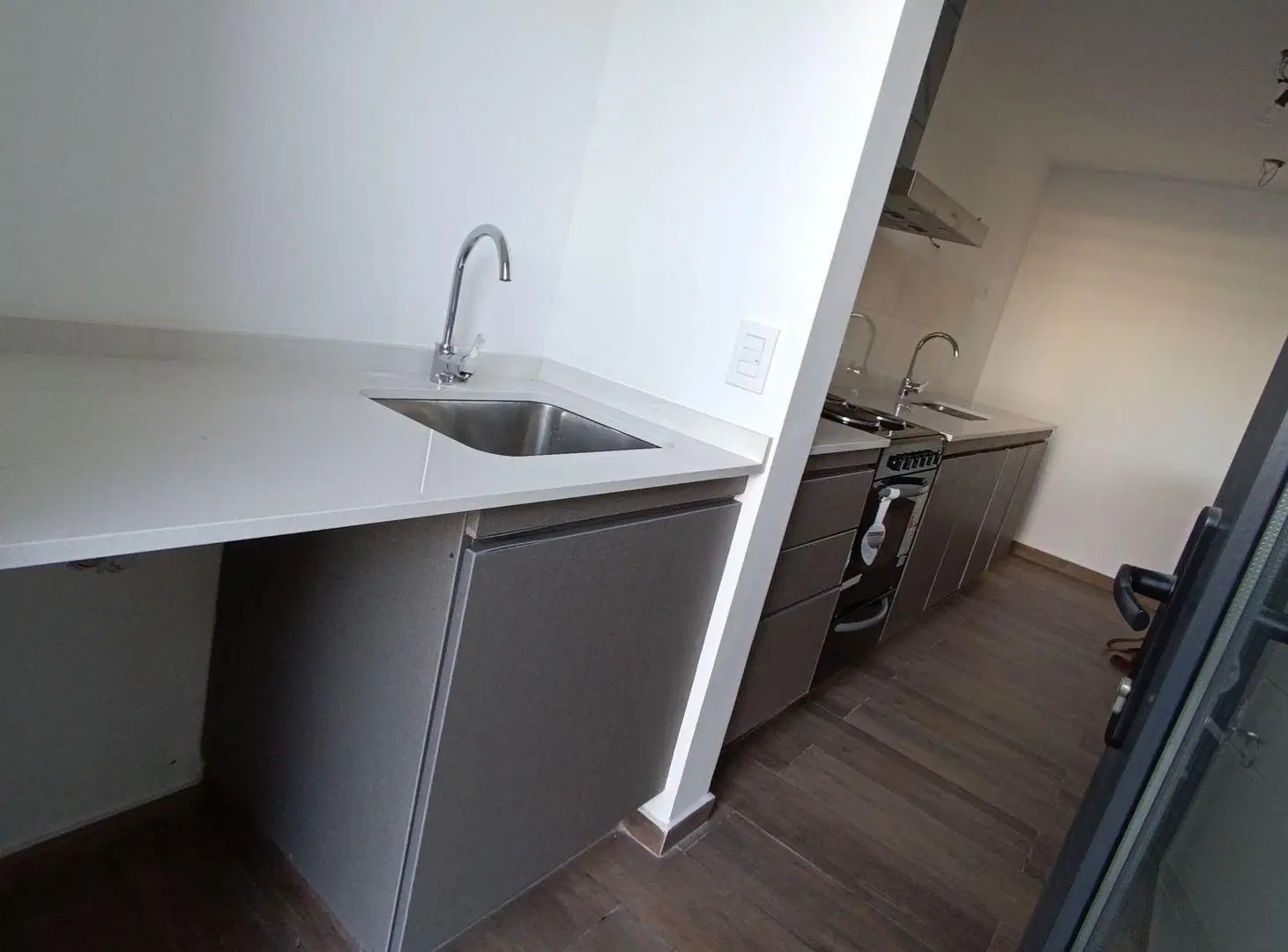 VENTA DÚPLEX 3 AMB. A ESTRENAR CON JARDÍN VIVANT 5