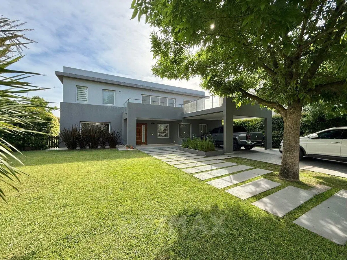 Venta casa La lomada Pilar 6 amb +Dependencia 4