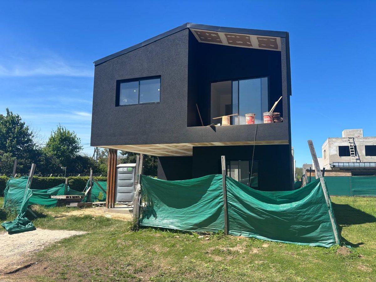 Foto de CASA A ESTRENAR EN VENTA, 5 AMBIENTES, PILAR., imagen 3