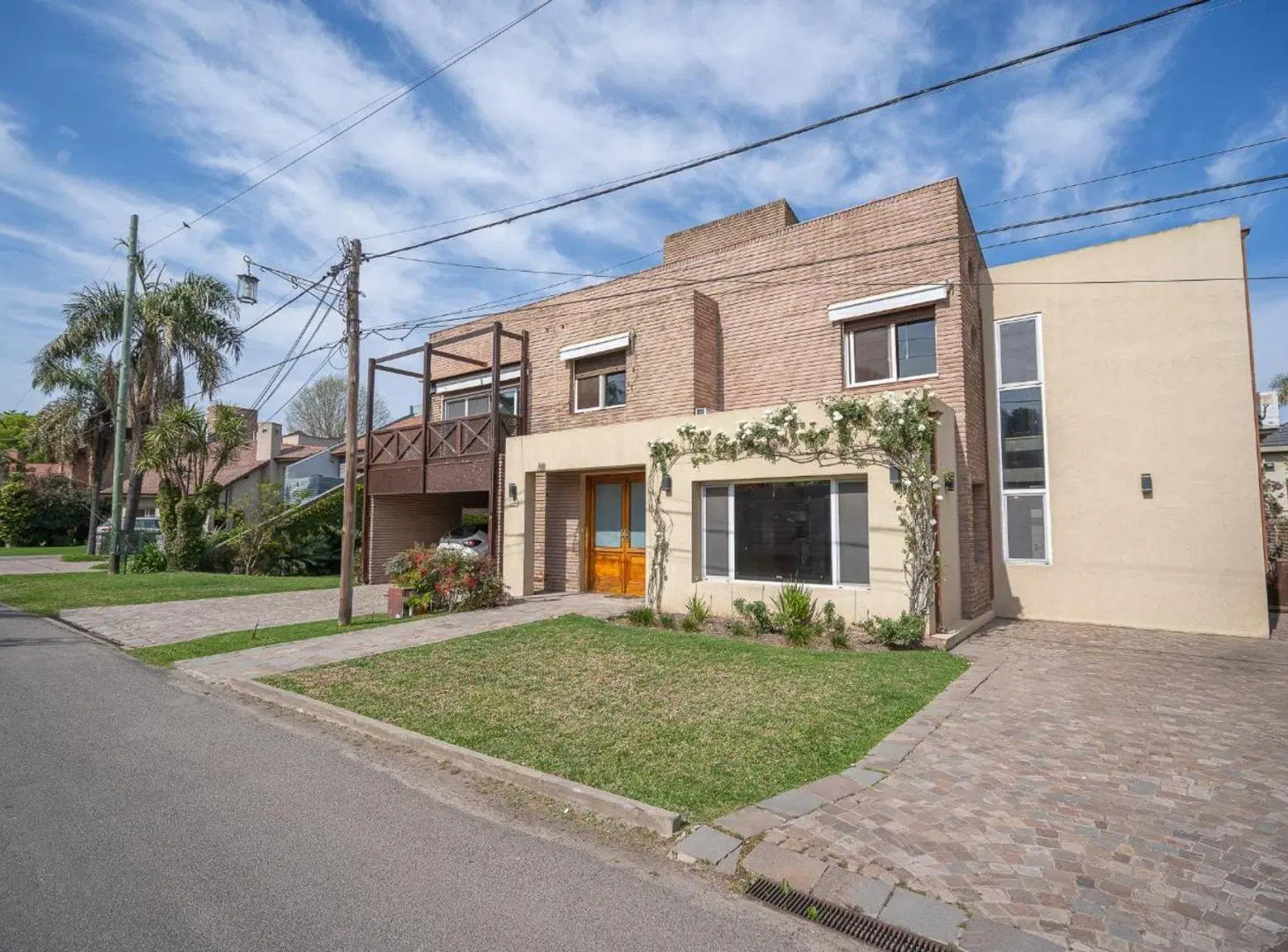 Venta casa con ascensor S. M. Ghiso 3 dor+dep serv 3