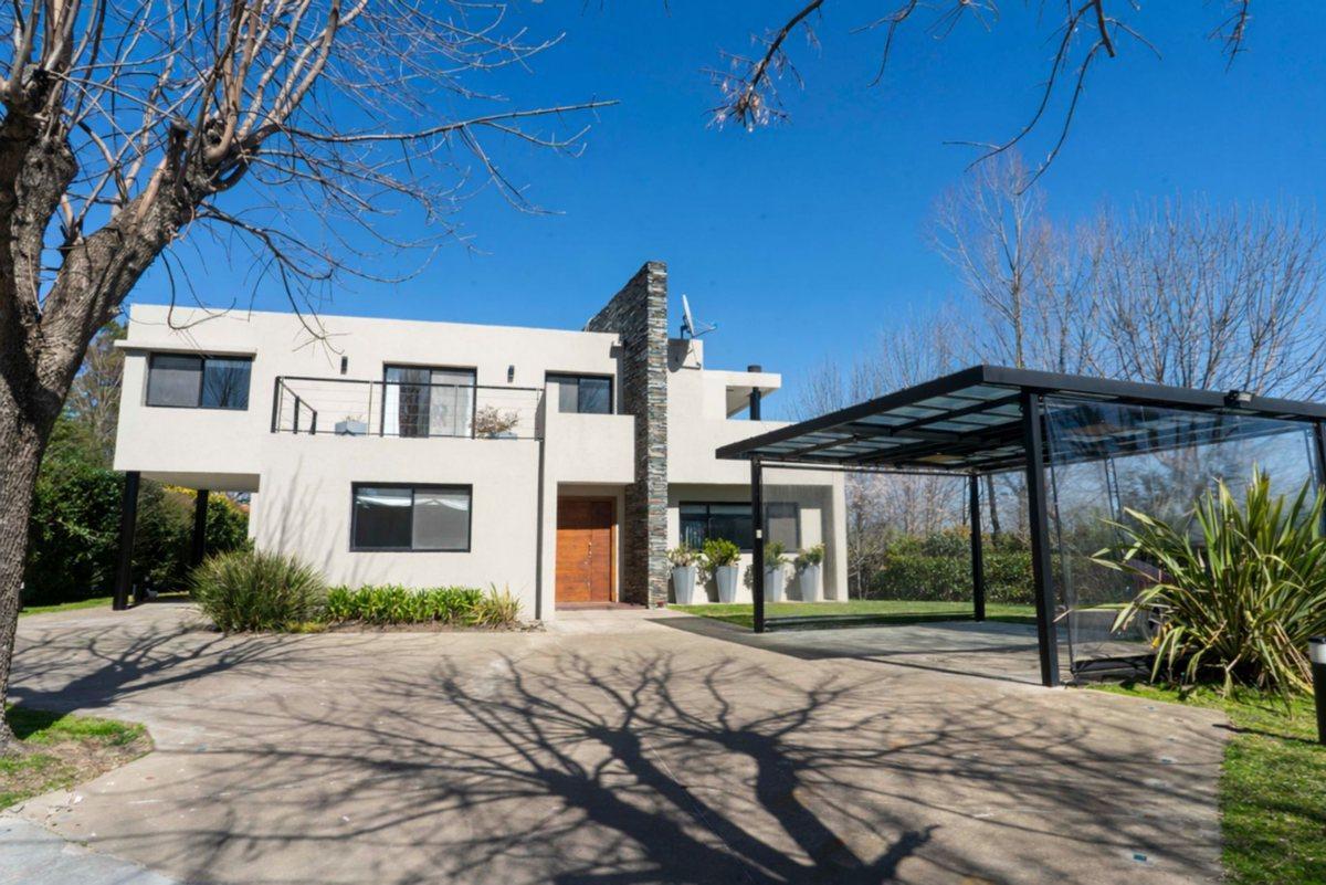 Venta Casa Barrio Los Puentes Luján