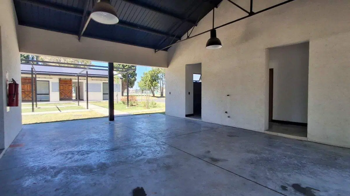 LOTE EN VENTA EN B° SANTA SOFIA (PILAR DEL ESTE) 5