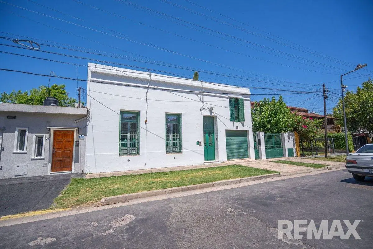 VENTA LOCAL/PROPIEDAD 976 M2 APTO COMERCIAL MUÑIZ 5
