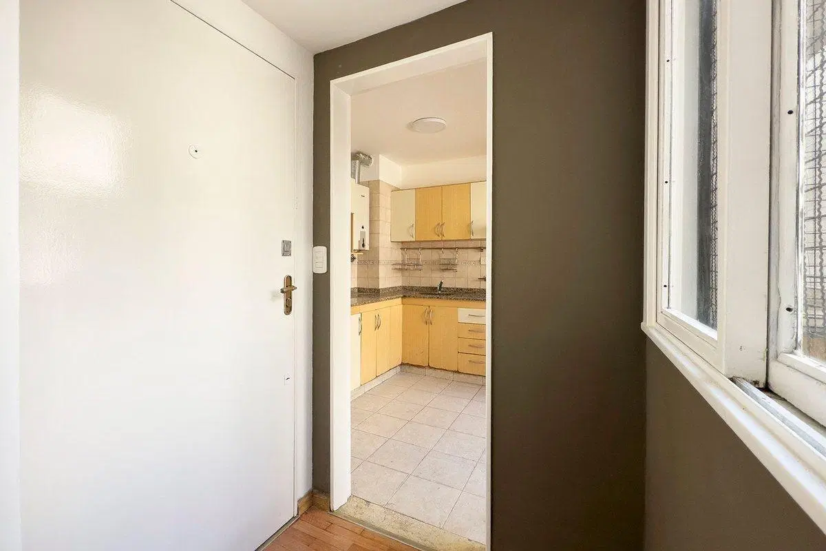 Venta Dpto 3 ambientes balcón al frente Almagro 4