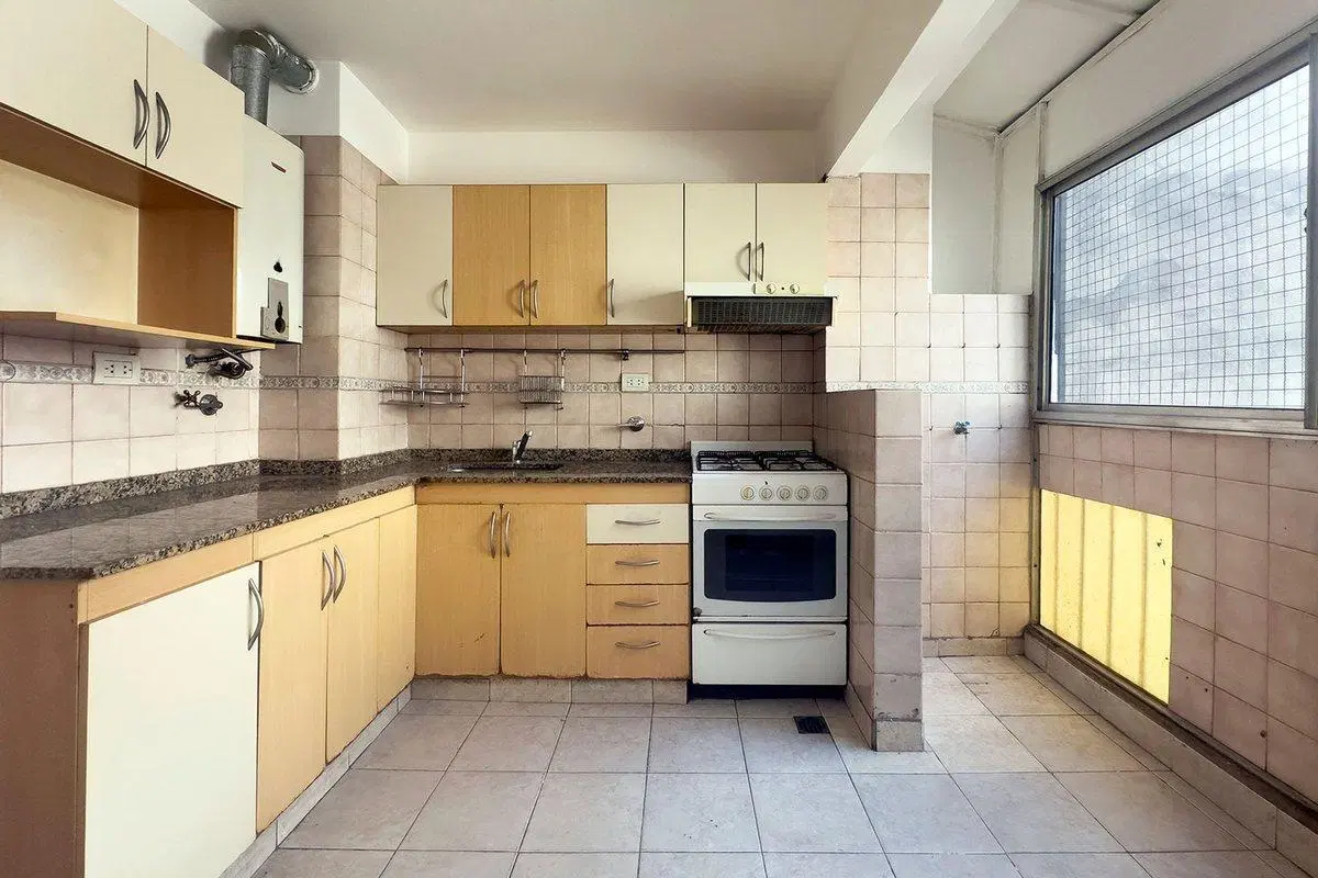 Venta Dpto 3 ambientes balcón al frente Almagro 2