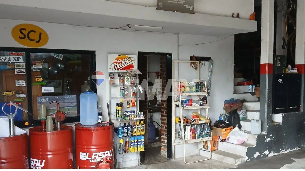 VENTA GALPÓN COMERCIAL+ 2 DEPTOS EN CAMPANA 3