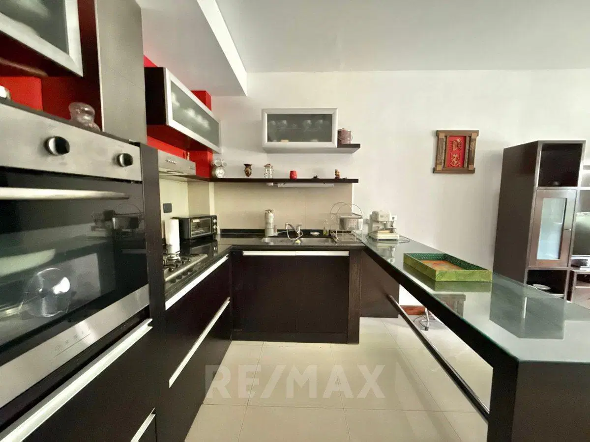 Venta casa triplex Tigre 4amb cochera/parrilla/SUM 5