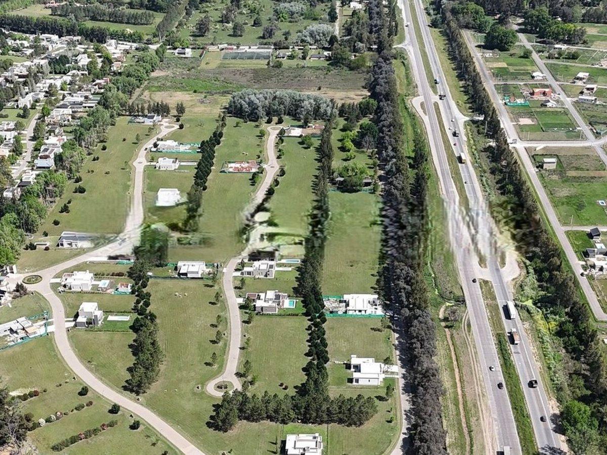 VENTA LOTE EN BARRIO CERRADO EL CARDAL II CAMPANA