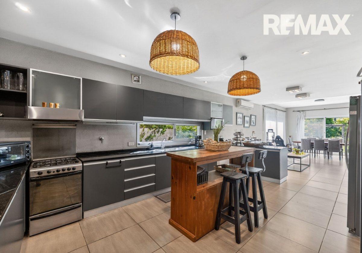 Foto de VENTA CASA AYRES DE PILAR, imagen 2