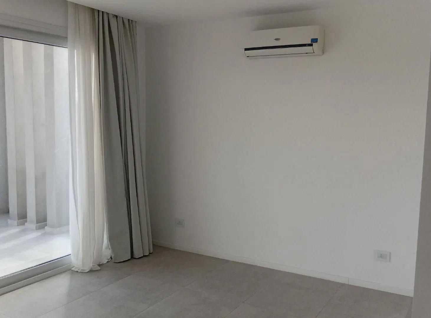 ALQUILER 2 AMB CON TERRAZA BARRIO LA CALESA PILARA 3