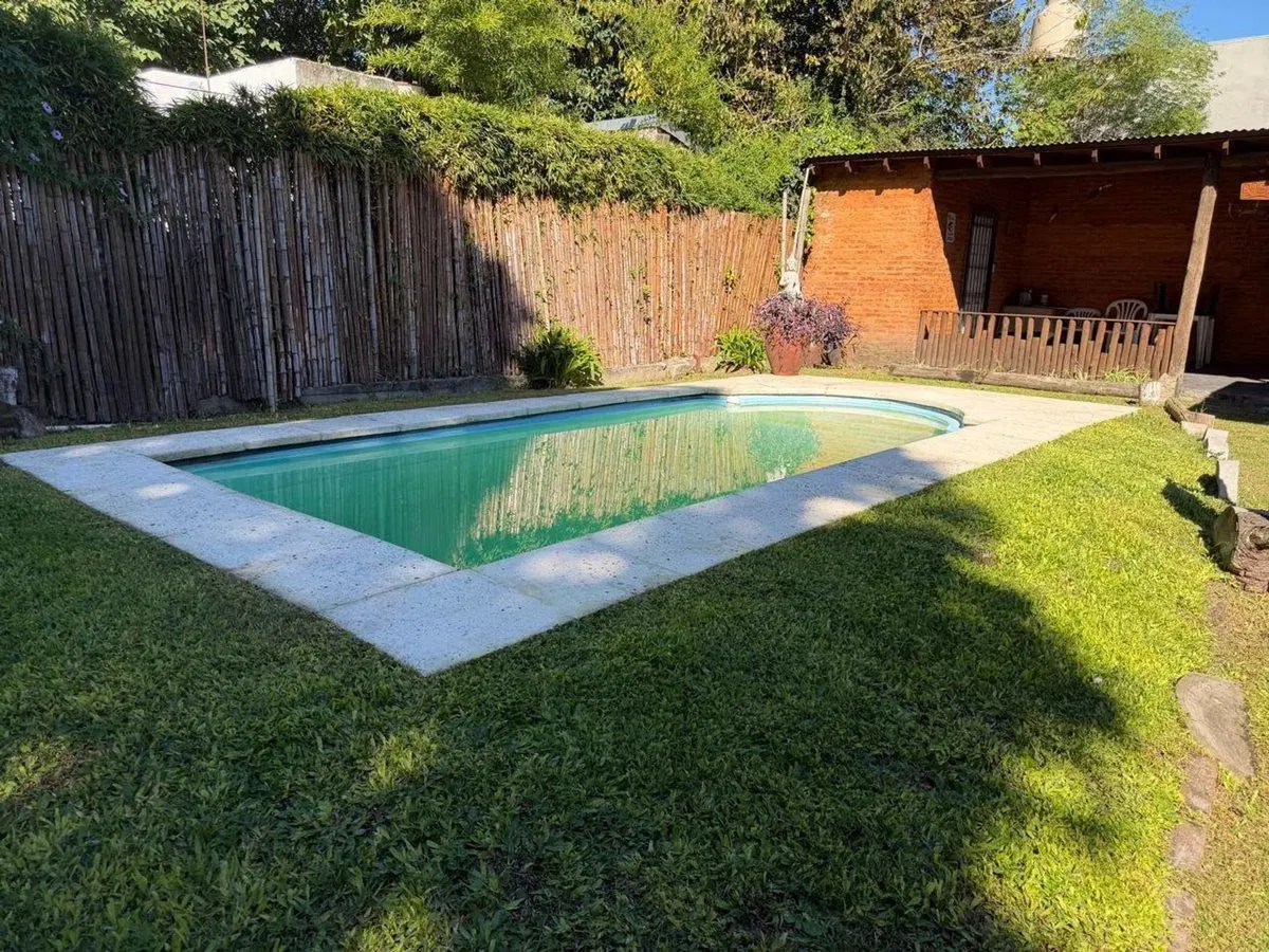 Venta casa Cabaña 3 Amb / Pileta en del viso pilar 2