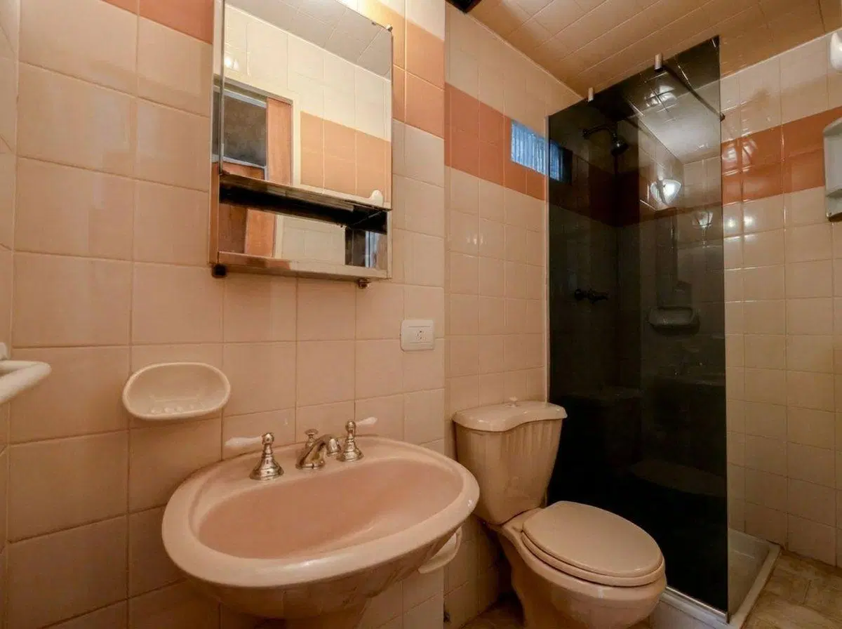 Venta Casa Ciudad Jardín | 1320m2 Lote | 4 Suites 5
