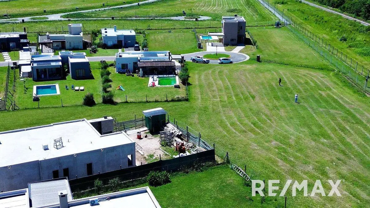 Lote en venta Barrio San Sebastián - Área 13 3