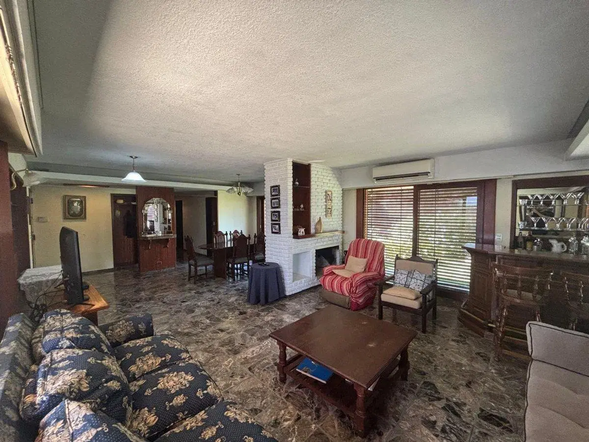 CASA EN VENTA 6 AMBIENTES, PACHECO, TIGRE. 2