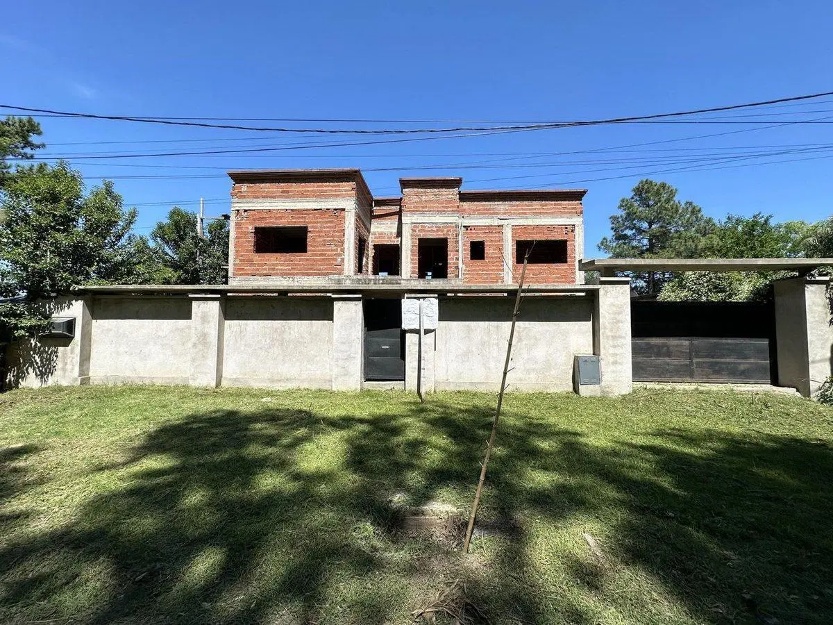 VENTA CASA 7 AMBIENTES A TERMINAR - ESCOBAR 4