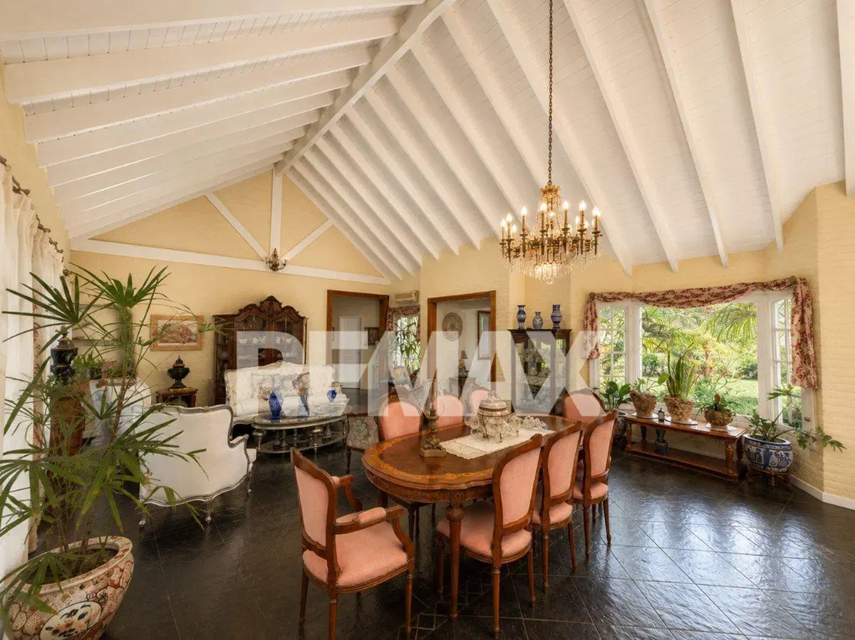VENTA CASA DE 6 AMBIENTES EN CARMEL COUNTRY CLUB 2
