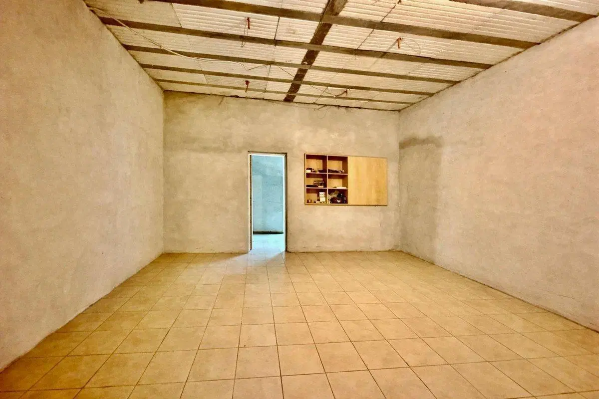 VENTA EN BLOCK GALPON + LOCAL + DEPTO PA EN ZARATE 2