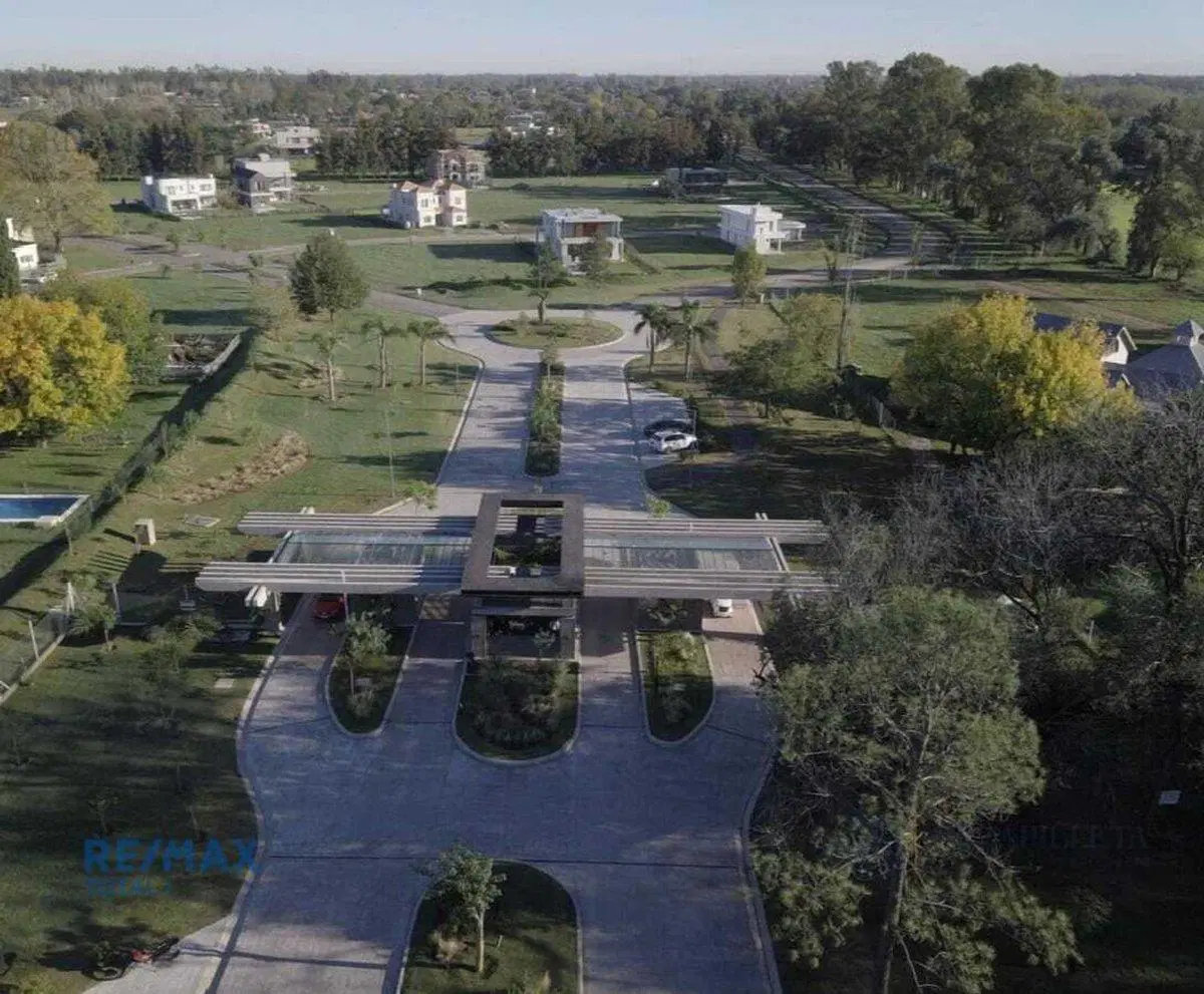 Venta lote Azzurra Pilar 859m² fondo Arroyo 5