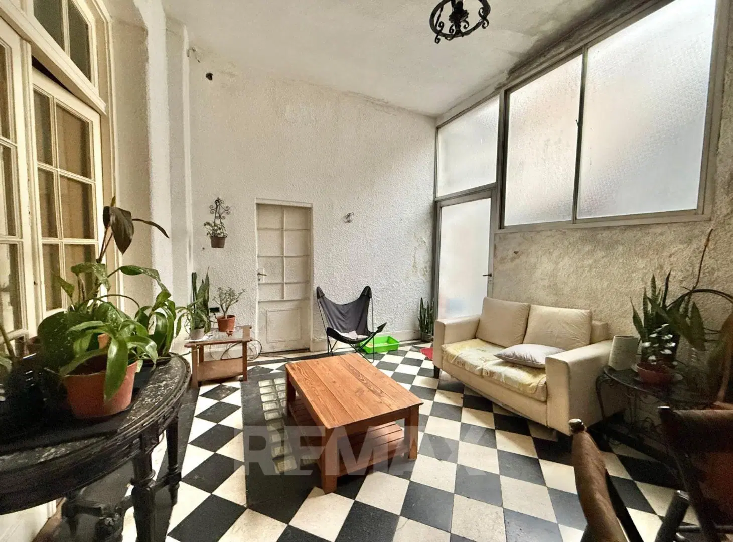 Venta Local con vivienda lote propio en Caballito 4