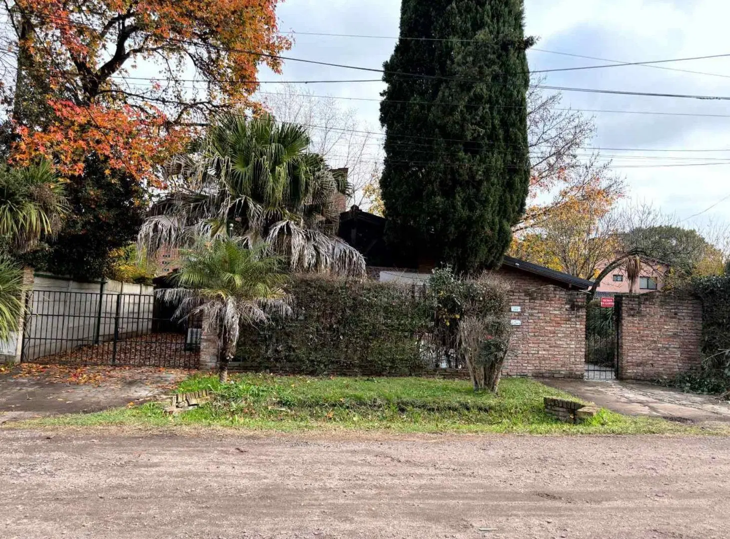 VENTA CASA 5 AMB CON PILETA Bº MIRASOLES- PILAR 3