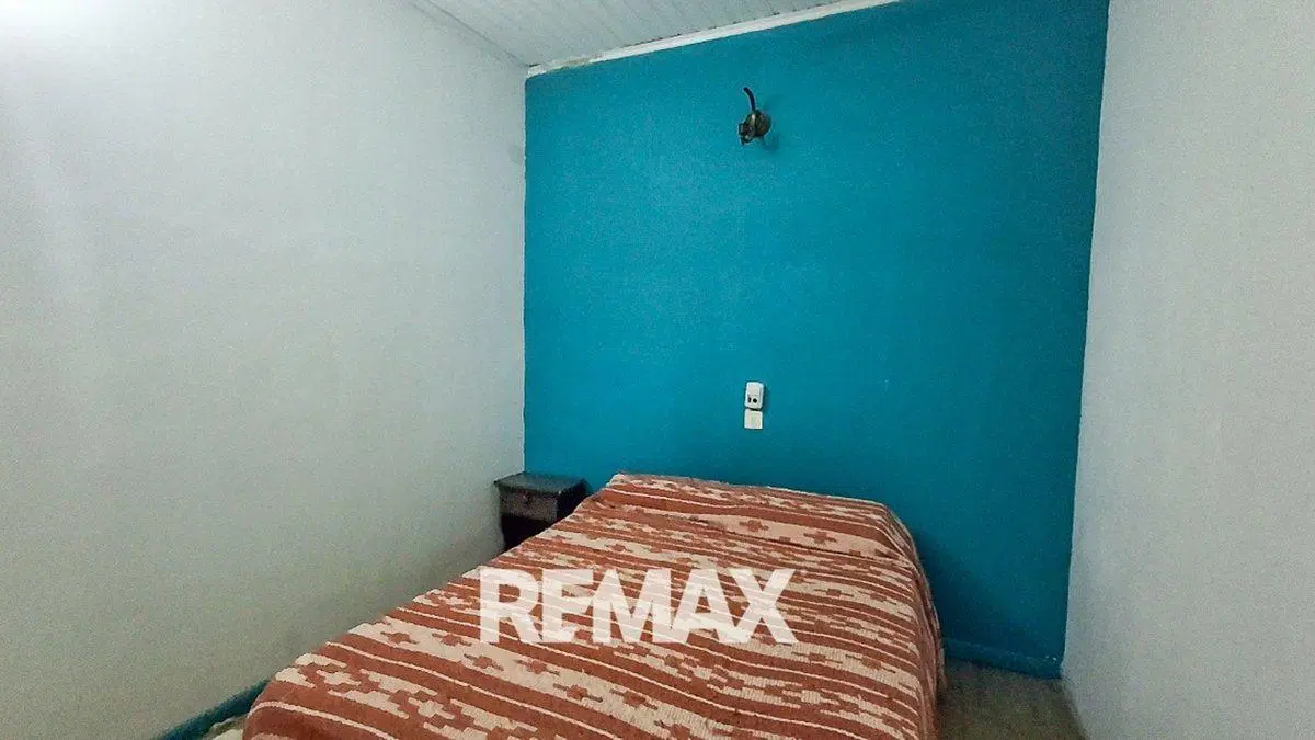 Venta hotel y casa 12 dormitorios 11 baños Zarate 2