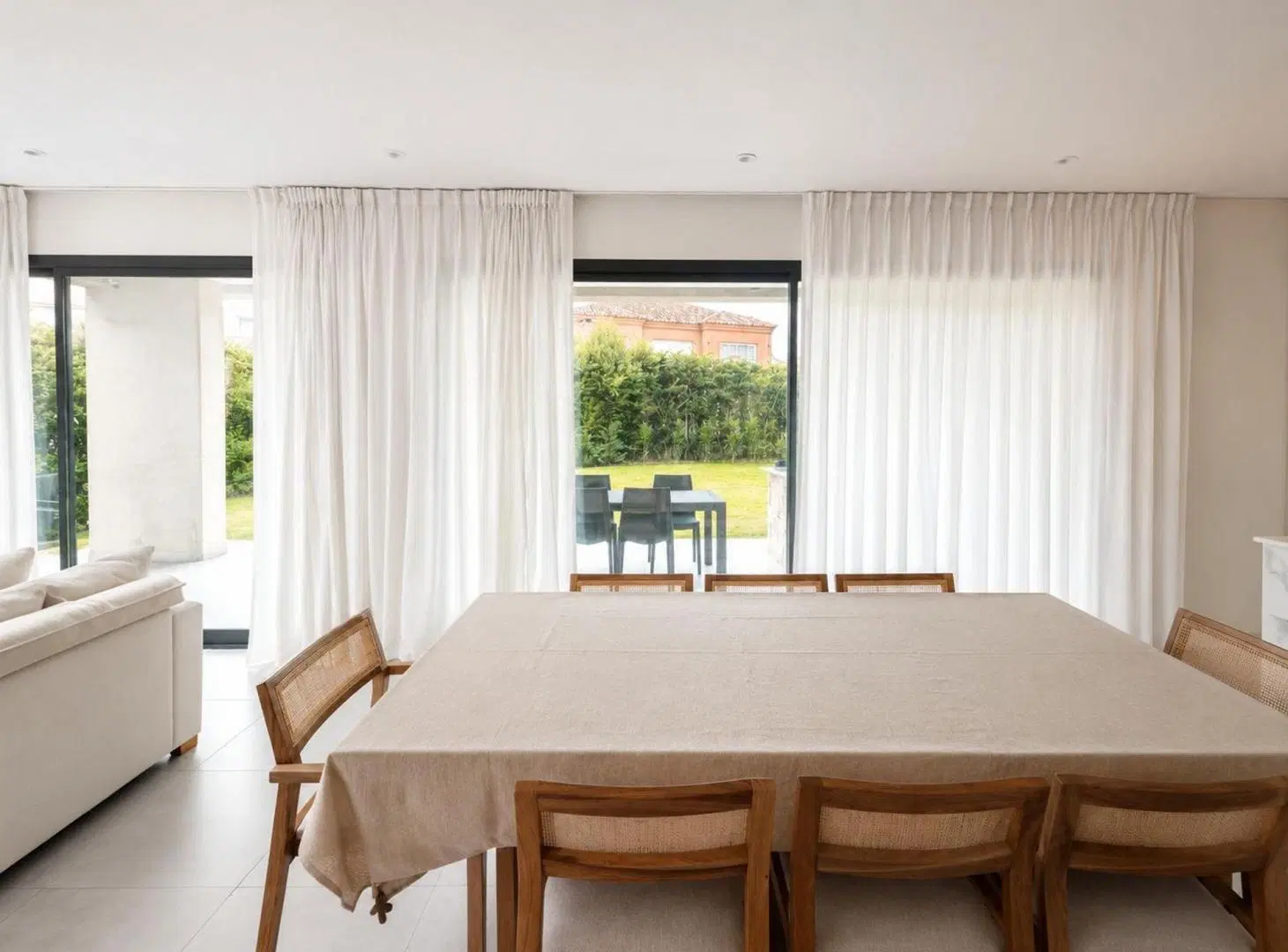 ALQUILER CASA AYRES PLAZA PILAR AMUEBLADA 5