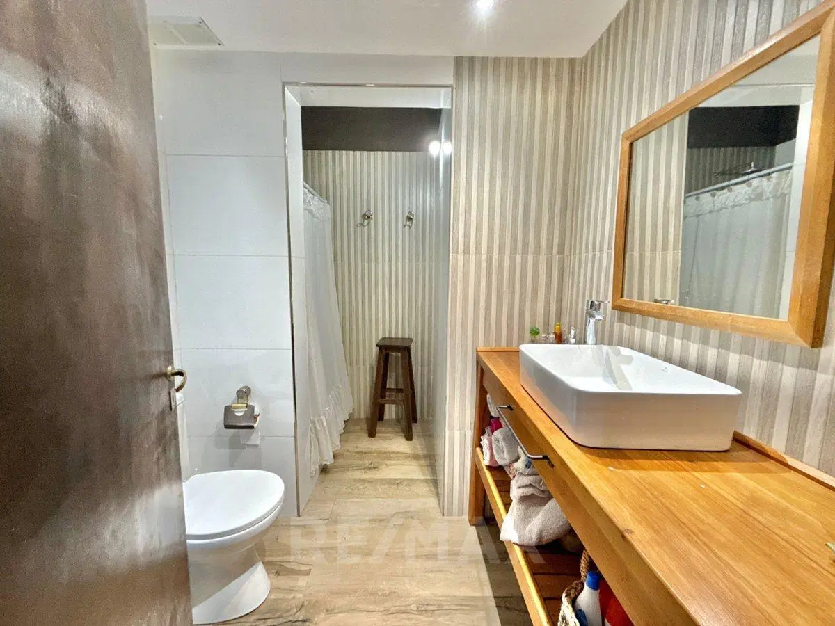 Venta casa 4 dorm quincho pileta del Viso Pilar 3