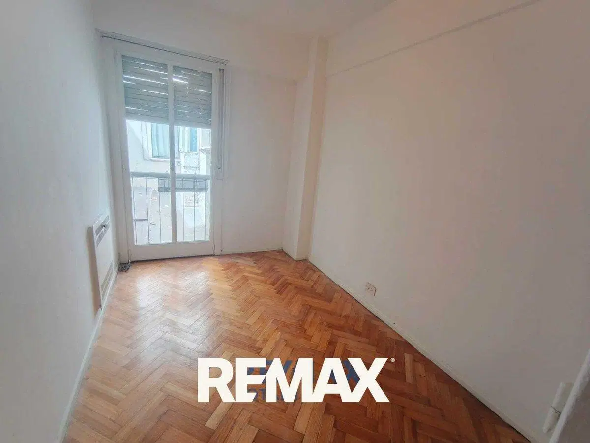Venta semipiso 5 amb Barrio Norte balcón 2