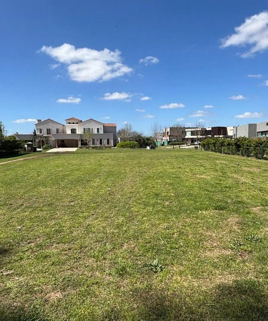 OPORTUNIDAD VENTA TERRENO  LA CALESA PILARA 4
