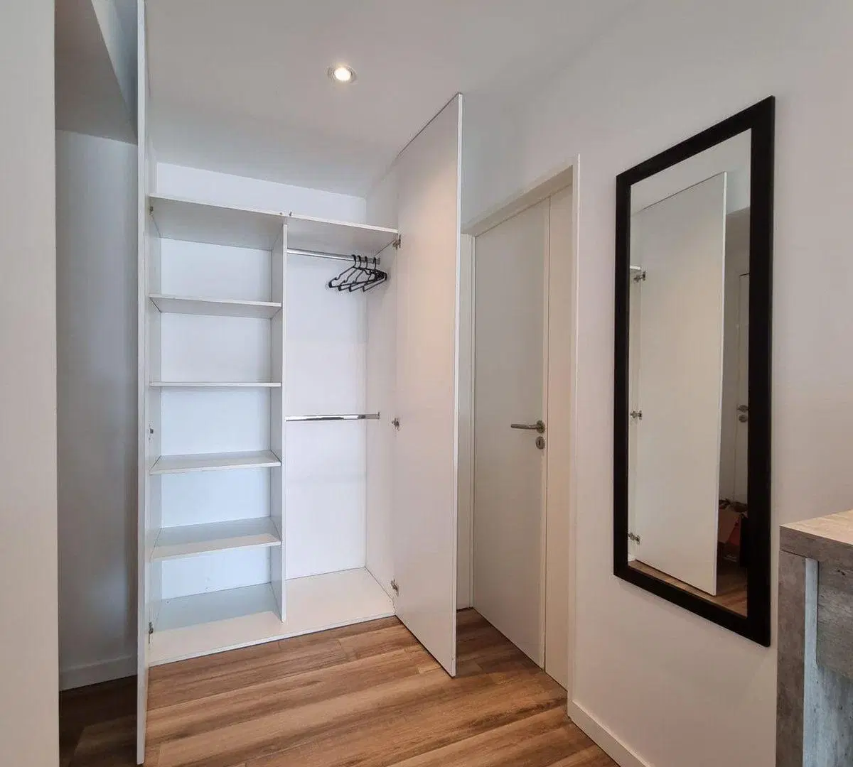 VENTA MONOAMBIENTE IMPECABLE AMOBLADO PALERMO SOHO 5