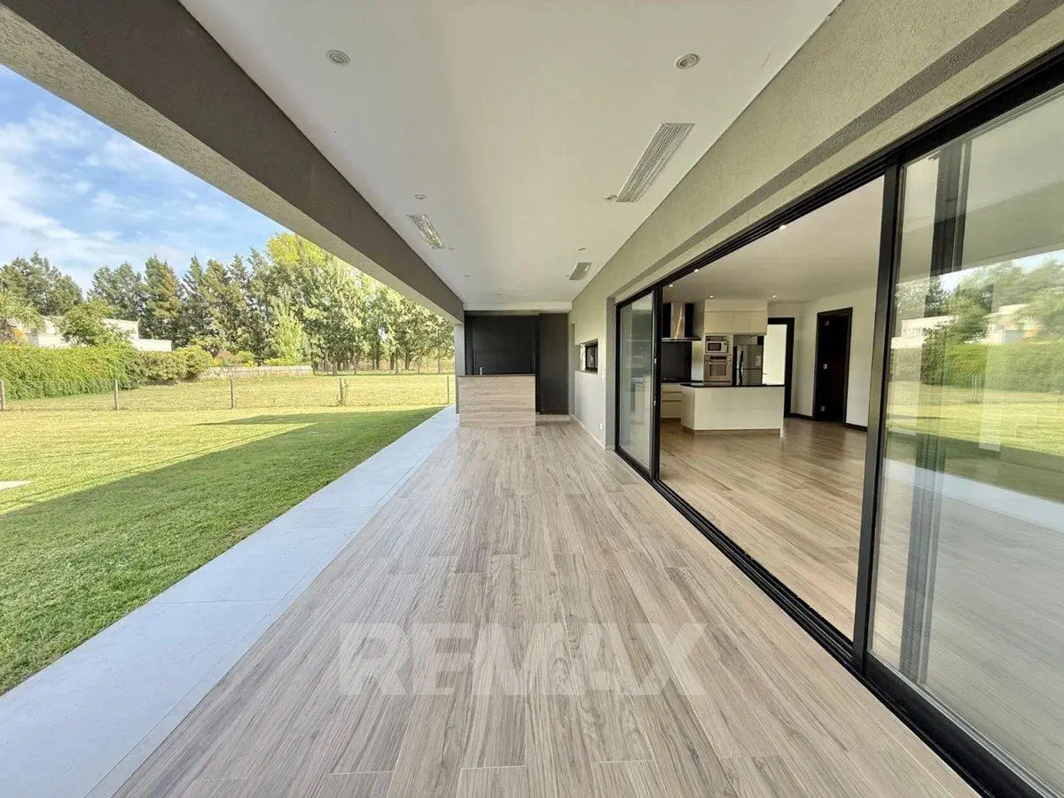 VENTA CASA A ESTRENAR EL REBENQUE CANNING GAS 3
