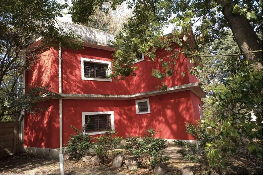 VENTA Oficina espacio multiuso y vivienda ruta 28 5