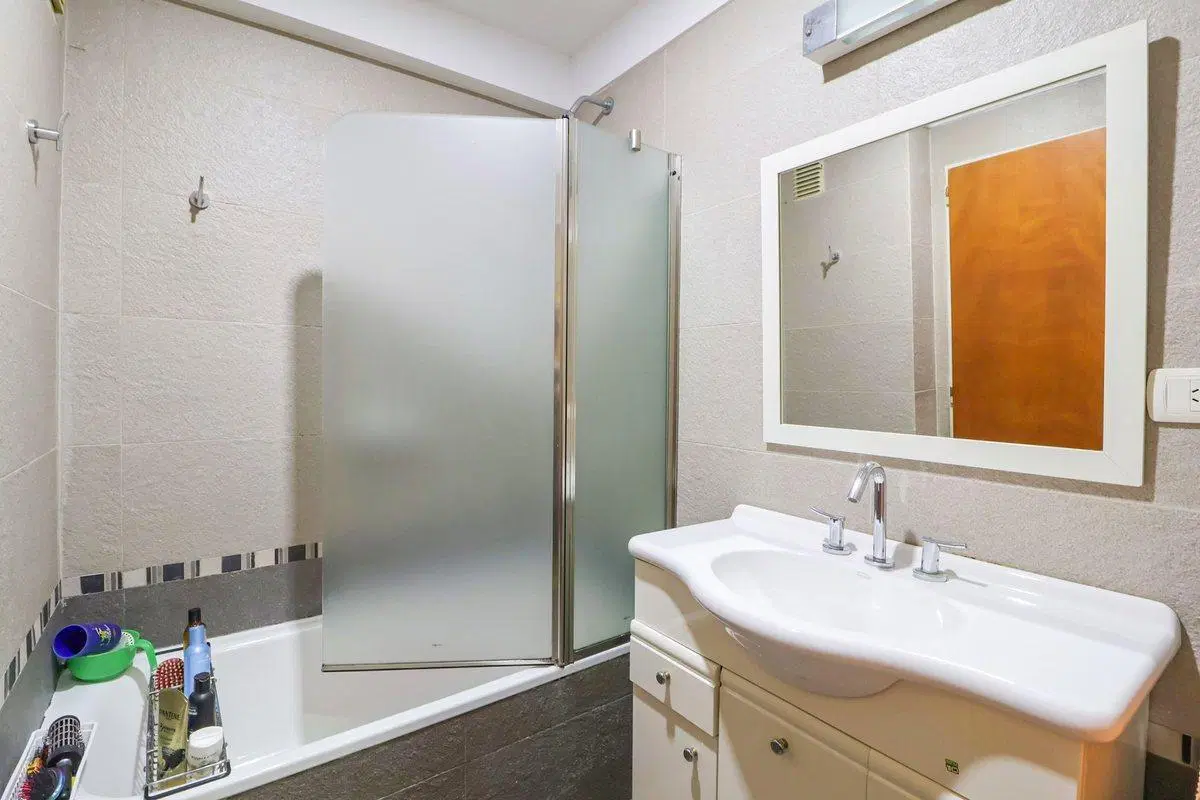 VENTA PISO 4 AMB CON DEP /BALCON COCHERA CUB 5