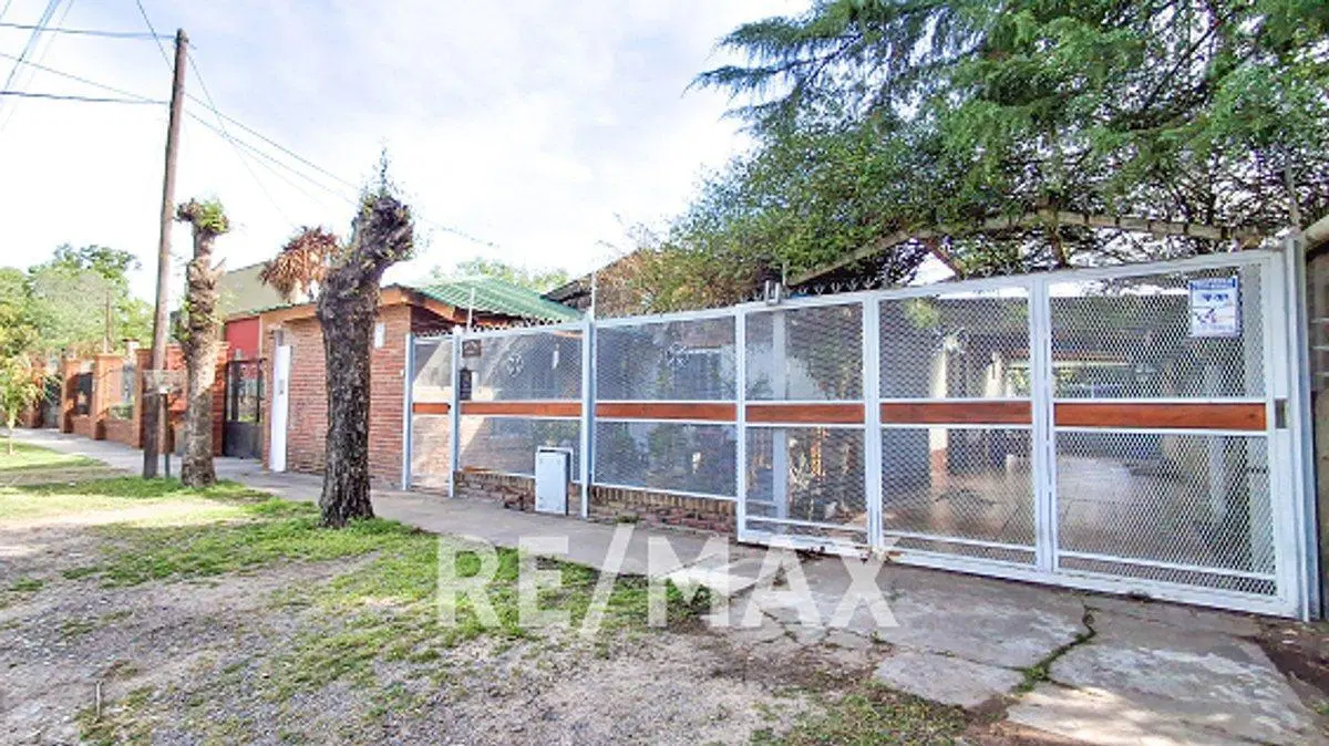 CASA EN VENTA EN PILAR CENTRO 4