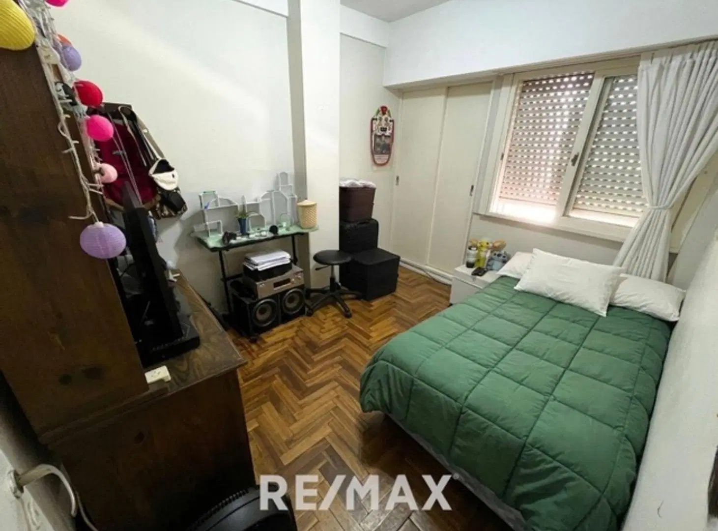 Venta Depto. 4 amb. con balcón Villa Ballester 2