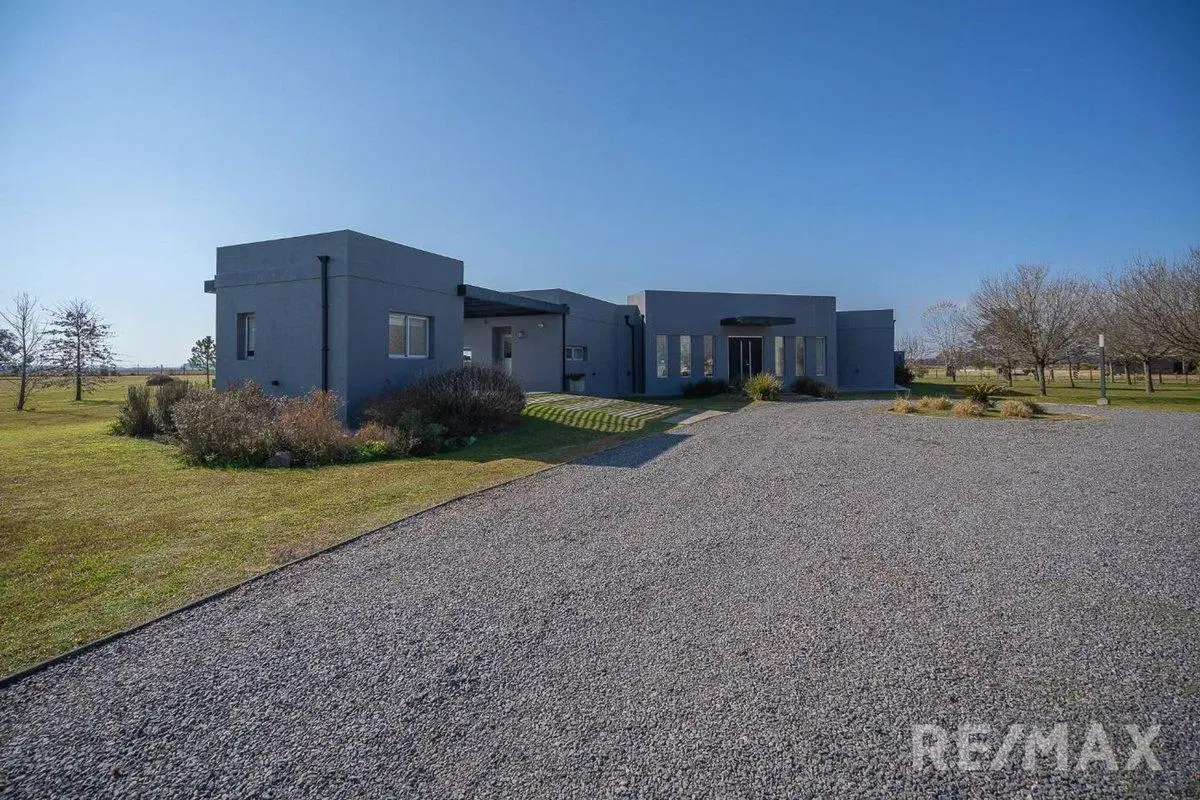 VENTA CASA 5 AMB  LA MACARENA, PILETA, A. CRÉDITO 5