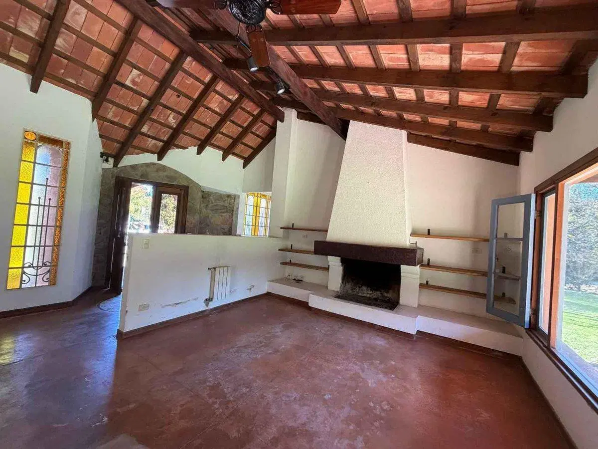 Venta casa 4 amb c/pileta y jardin en El Carmel CC 3