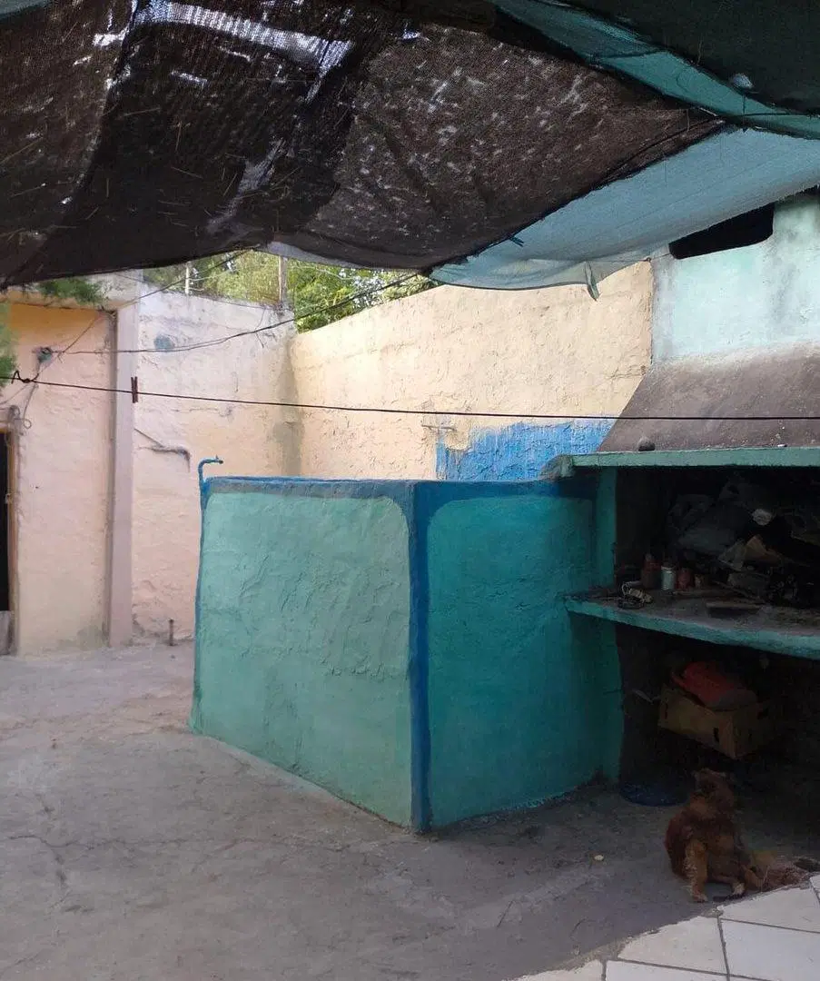VENTA CASA C/ 4 DORMITORIOS Y PARQUE - A REFACCIÓN 2