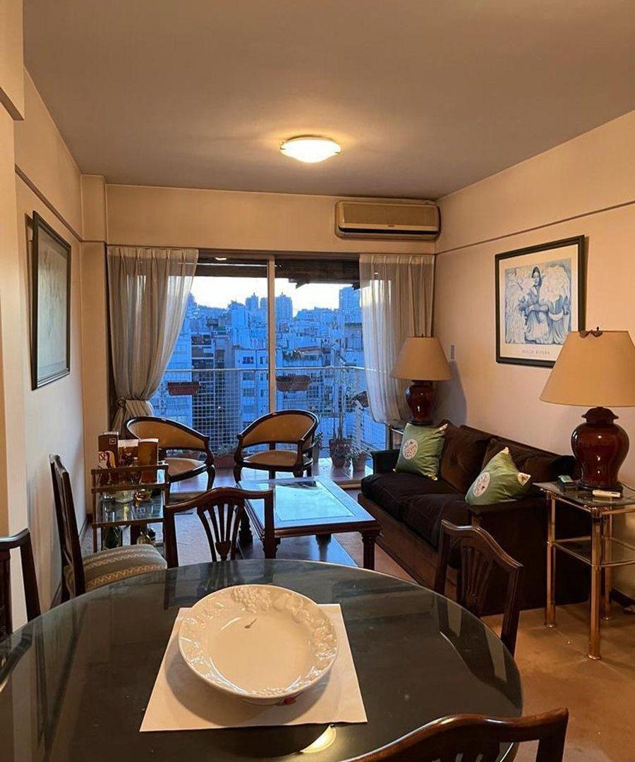 Alquiler Recoleta 4 amb balcón piso alto luz