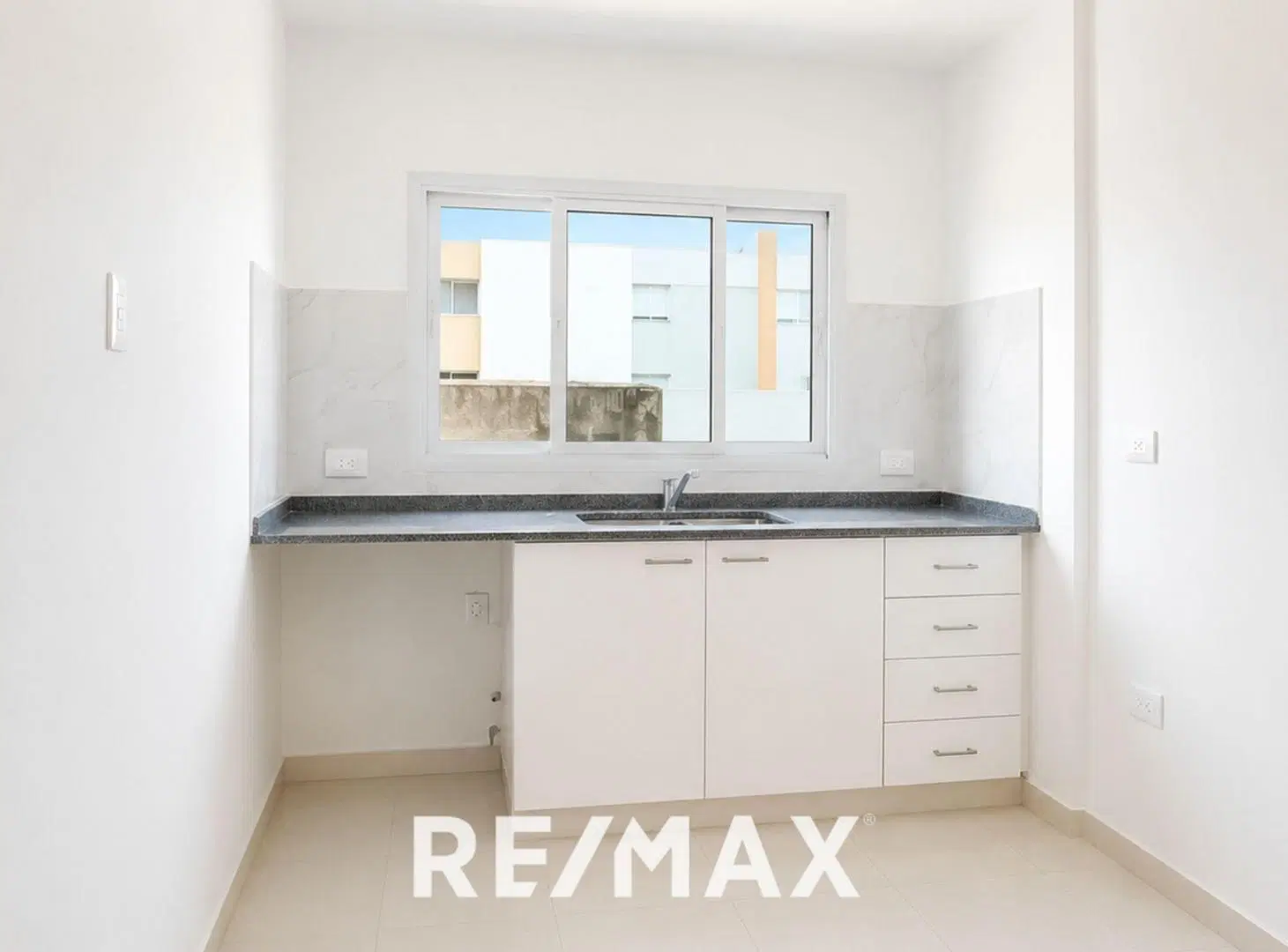Venta Monoambiente div. Parque Patricios, Balcon 4