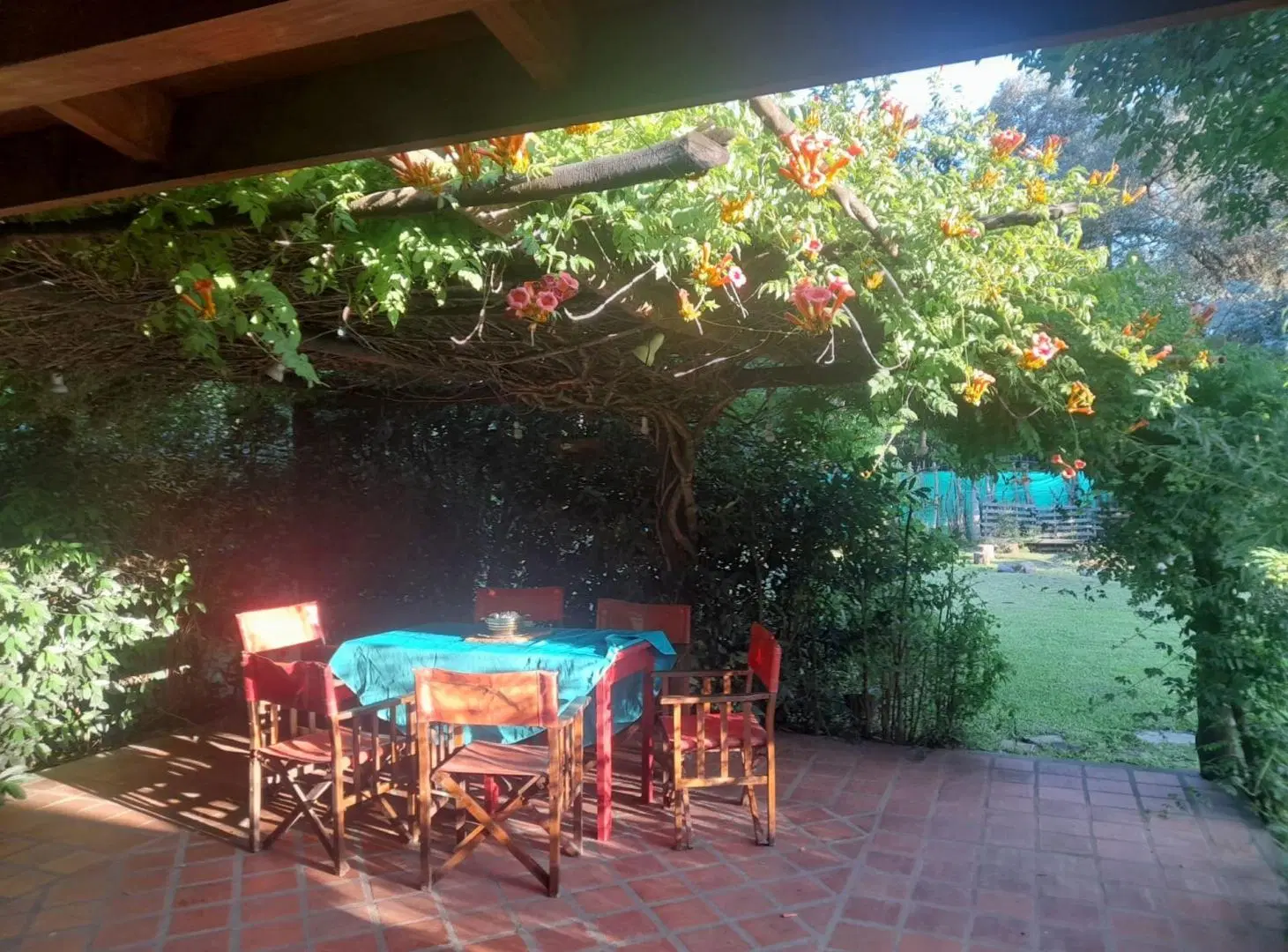 VENTA CASA QUINTA 4 AMB. C/PILETA LA LONJA PILAR 4