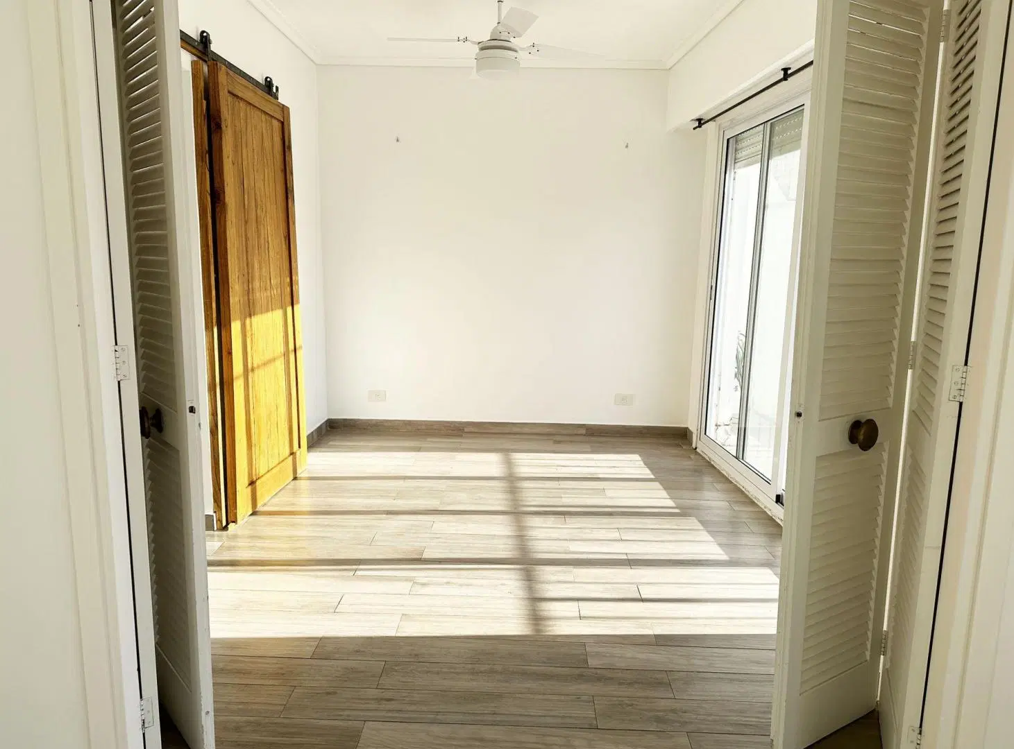 Venta Depto 3 Amb en Recoleta c/Balcón Terraza Luz 8