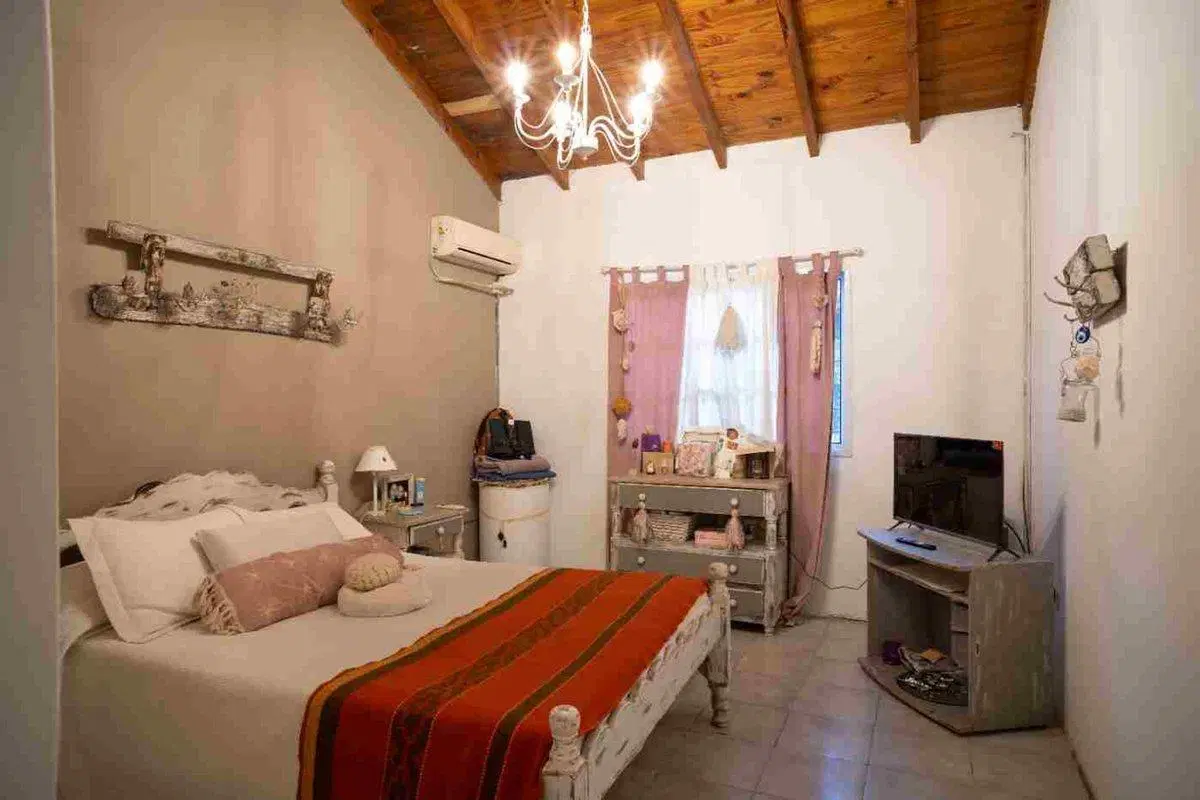 Casa en Venta Pilar Apto Crédito 3 amb. altillo 4
