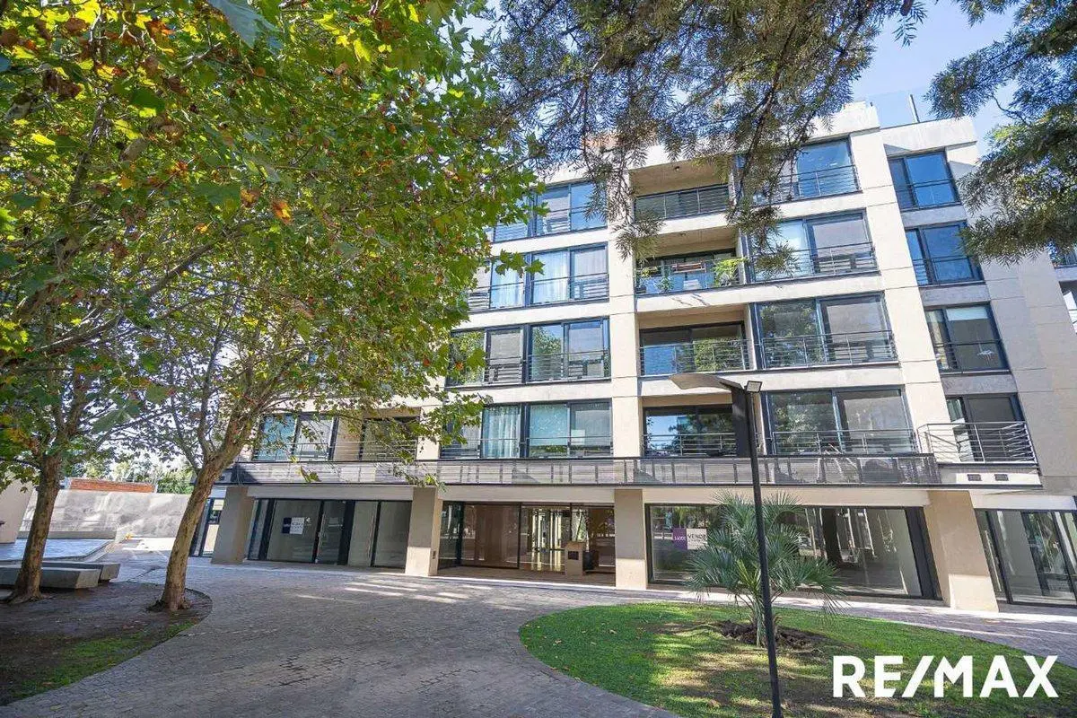 Venta Cochera Cubierta PB -Agora 1 -Pilar km46 5