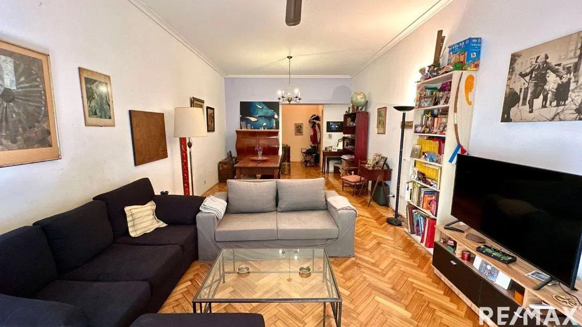 Venta departamento 4 ambientes y jardín en Olivos. 5