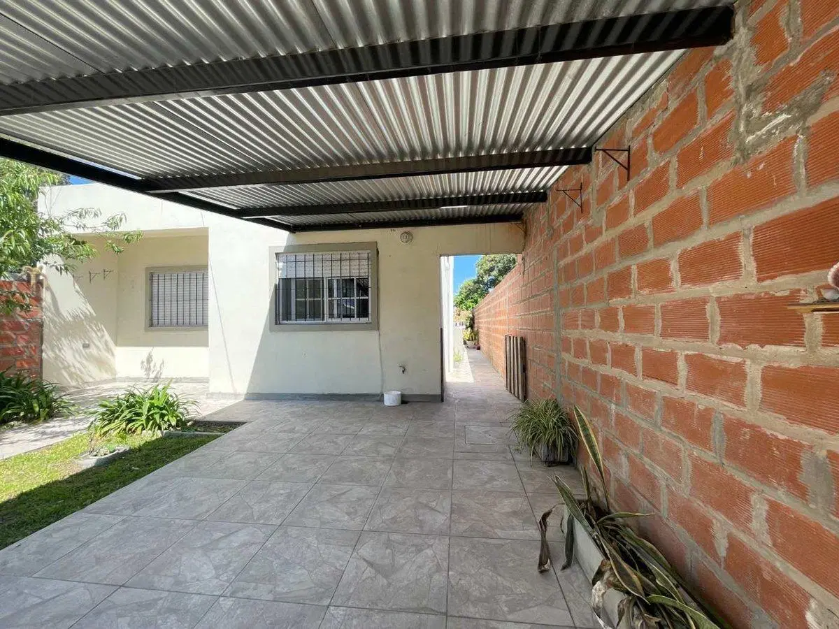 VENTA CASA 3 AMB 2 BAÑOS COCHERA ASTOLFI PILAR 5