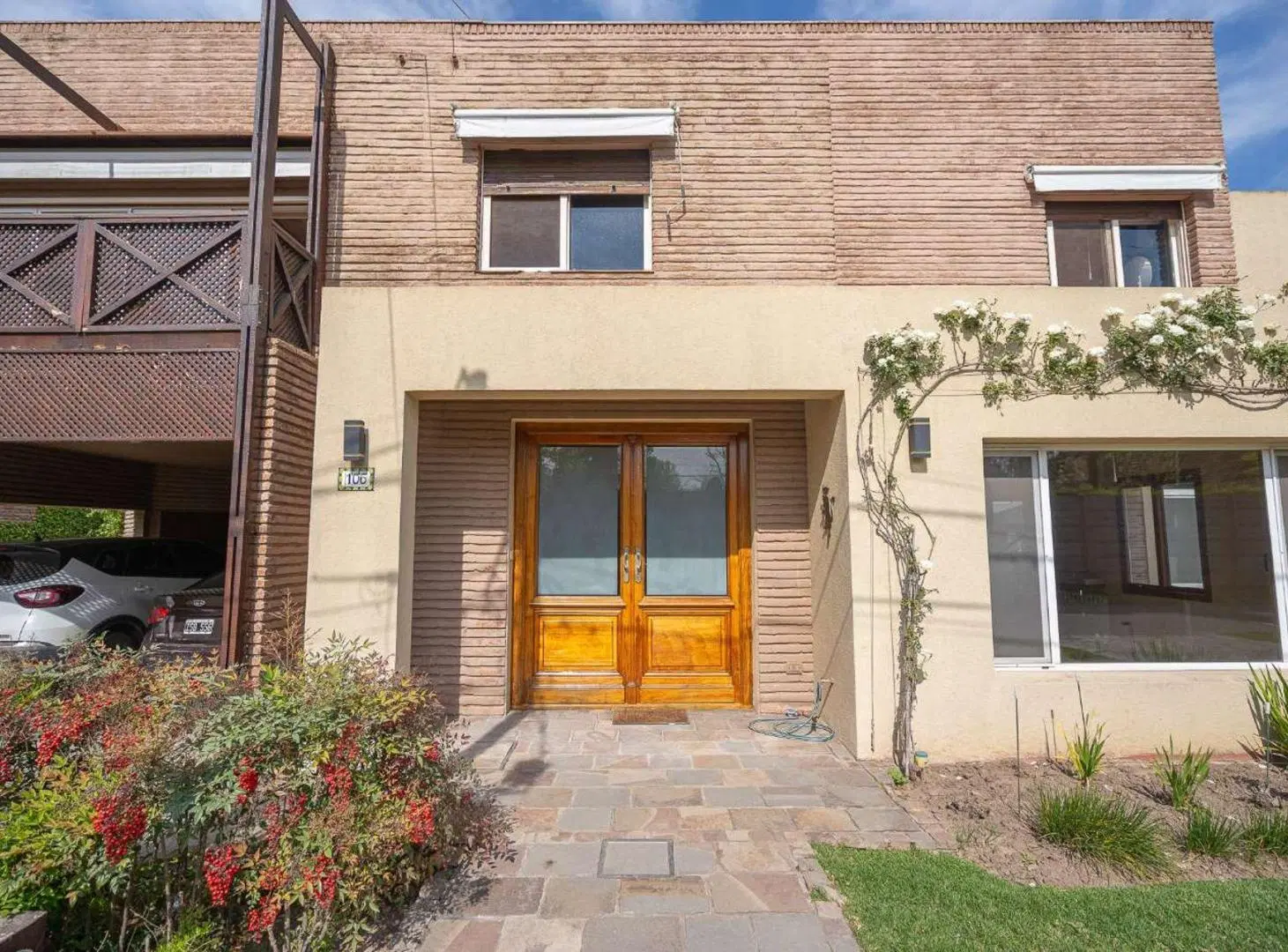 Venta casa con ascensor S. M. Ghiso 3 dor+dep serv 5