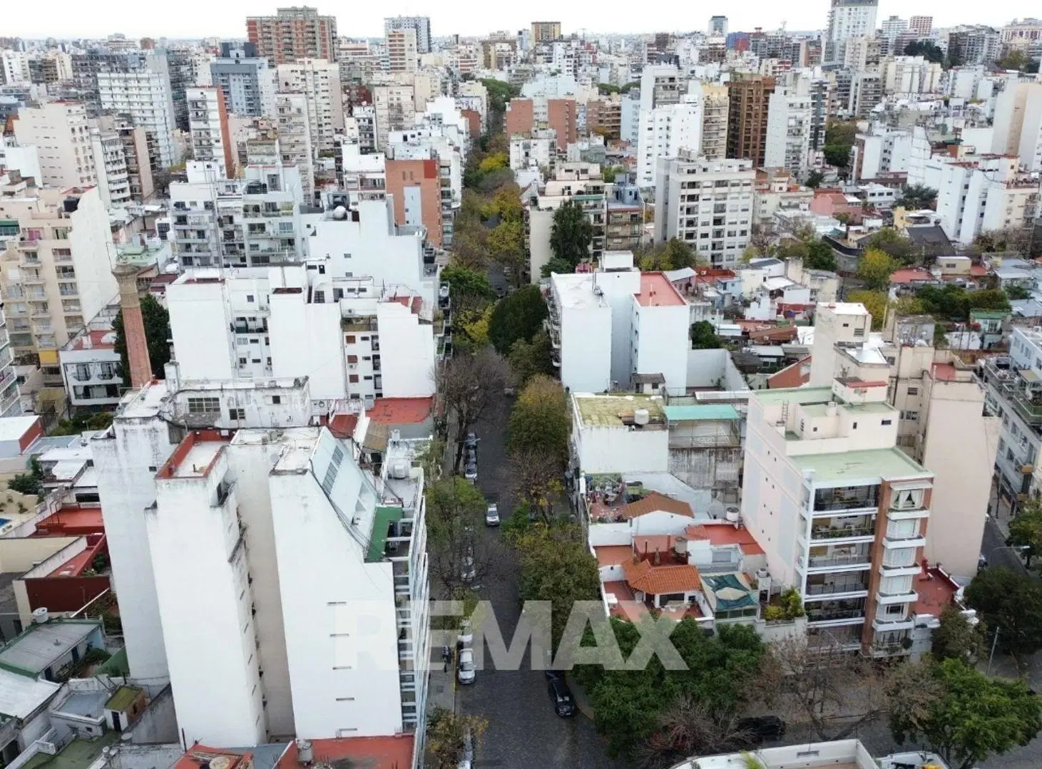 Venta desarrollo/uso mixto en Caballito local+viv 5