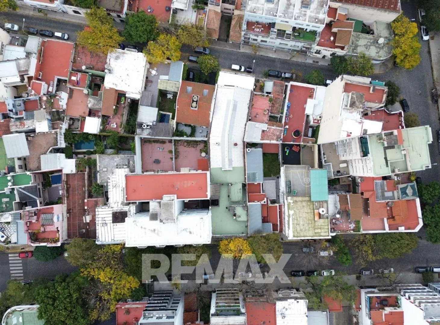 Venta desarrollo/uso mixto en Caballito local+viv 3